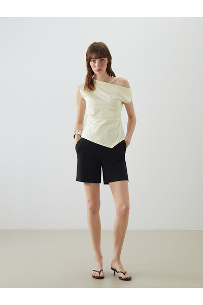 LC Waikiki Alita city women's elastic waist shorts - the alita city difference