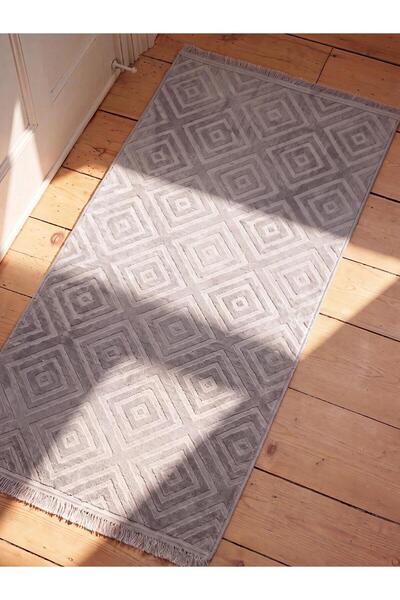 LC Waikiki Geometrik Desenli Püsküllü Dikdörtgen Halı 80x150 Cm (W6)