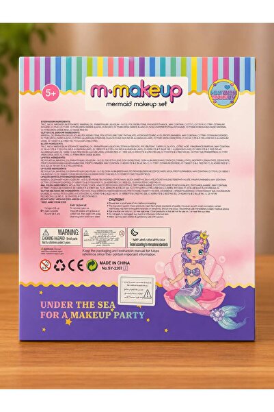 m.makeup طقم مكياج وملصقات أظافر حورية البحر للأطفال مع باليتة ظلال وجليتر من إم مكياج - Mermaid Set