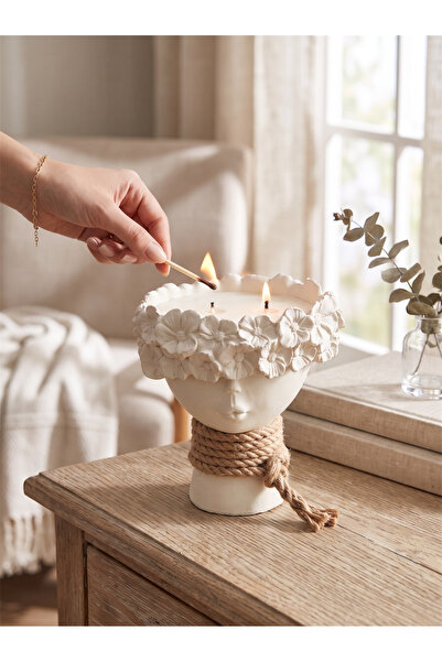 LALEZEN HOME Flora Çiçek Taçlı Kadın Büst Dekoratif Mum - El Yapımı 2 Fitilli...