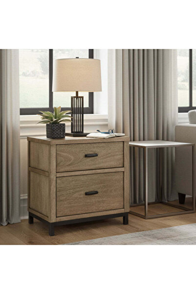 Ashley Furniture طاولة جانبية بدرجين من تومتين