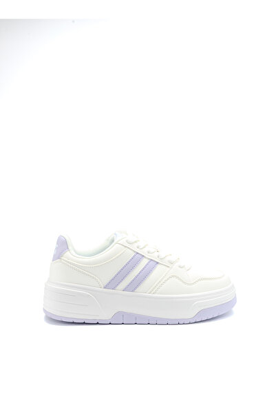 BATA Lightweight Casual Sneakers