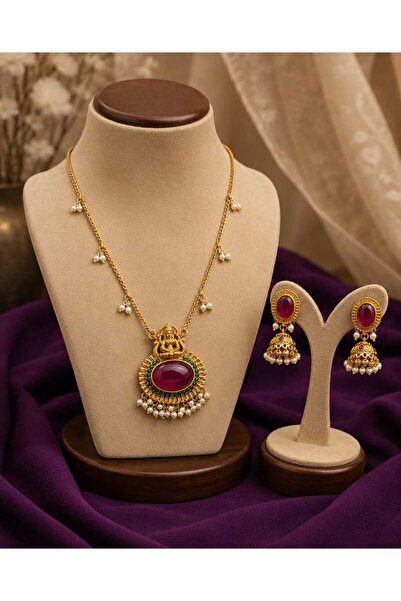 Generic Traditional Temple Pendant Jewellery Set
