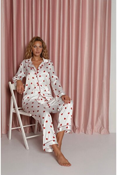 Jumelles Women's Heart Patterned Satin Pajamas Set