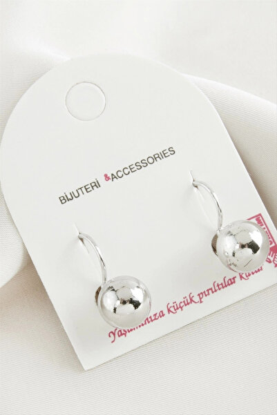 SORA GROUP Top Metal Earrings