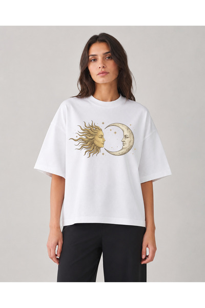 fingerjewerly Sun Moon Printed Oversize T-Shirt Unisex 80% Cotton Celestial V...