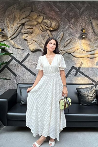 sunfyre Women's Cream V-Neck Waist-Fitted Tassel Detail Midi Dress Sun437