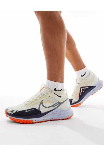 Nike Pegasus Trail 4 GORE-TEX Su Geçirmez Erkek Koşu Ayakkabısı /DAR KALIP BÜ...