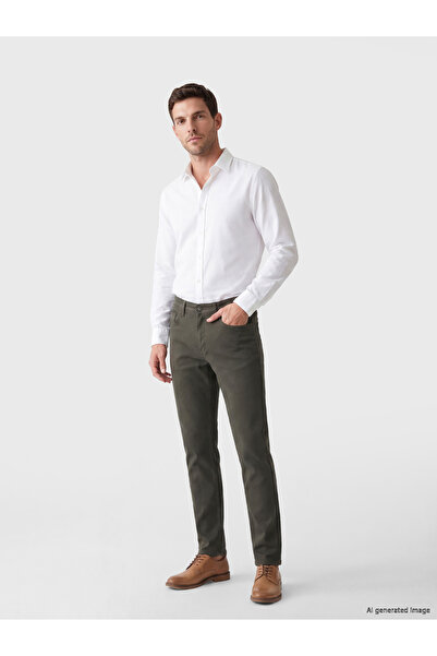 LC Waikiki Pantaloni chino slim pentru bărbați din Gabardine