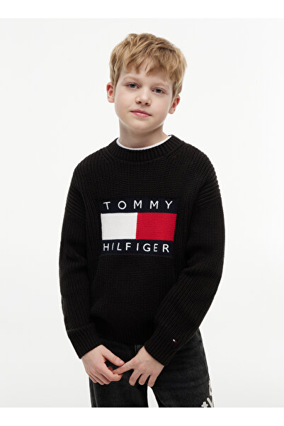 Tommy Hilfiger Siyah Erkek Çocuk Bisiklet Yaka Regular Fit İşlemeli Kazak KB0...