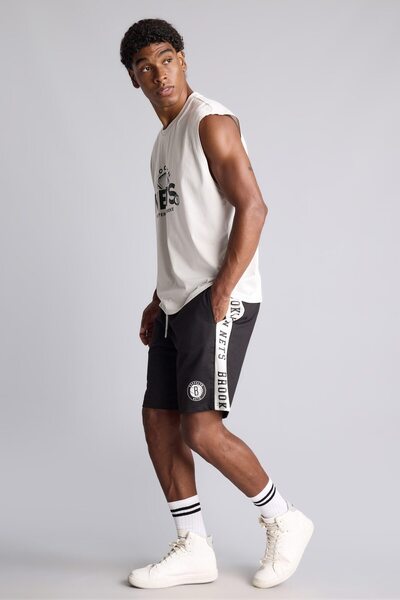 DeFacto Nba Brooklyn Nets Standard Fit Shorts with Side Stripes H8284Ax26Au