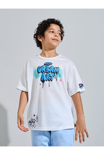 Styli Teen Boys Oversized Graffiti Print T-Shirt