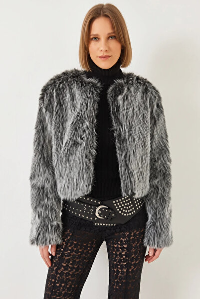 Efnaz style Women's Faux Fur Lined Black and White Coat