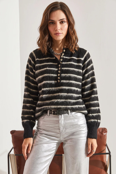 Efnaz style Women's Striped Buttoned Knitwear Black and White Sweater