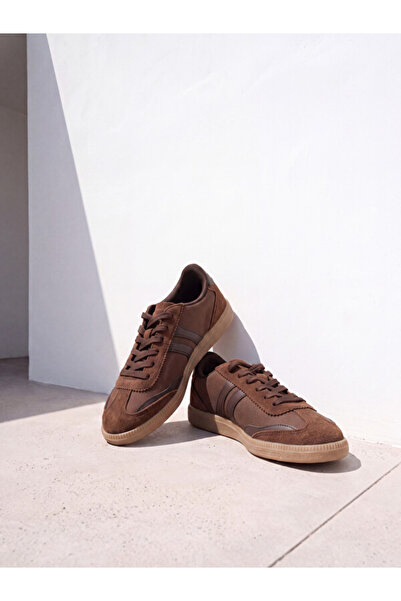 LC Waikiki Esvab • Modern & Distinctive Suede-Look Women's Sneakers