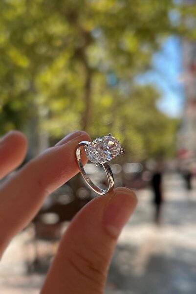 Erer Gümüş Gümüş oval 12x8 mm 4,5 carat tektaş takım