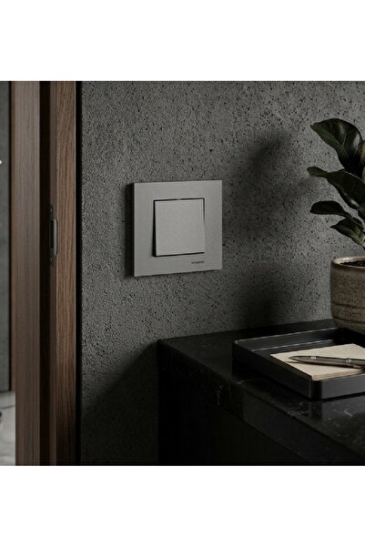 Senipa Grano Füme Tekli Elektrik Anahtarı - Sıva Altı Modern Çerçeveli Anahtar