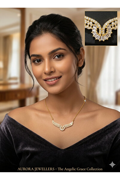 burjalmodah A set (necklace, bracelet, earrings, ring) with a sparkling desig...