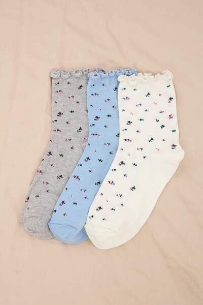 Trendyol Kollektion Ecru-blaue 3-teilige Baumwoll-Jacquard-Stricksocken THMAW...