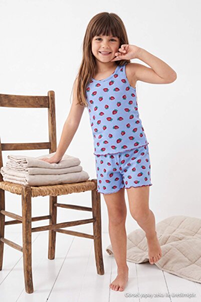 TRENDYOLKIDS Blue Girl Strawberry Patterned Pajama Set Tkdss26Pt00008