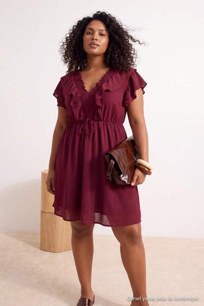 Trendyol Curve Burgundy Woven Plus Size Dress Tbbss26Ah00034