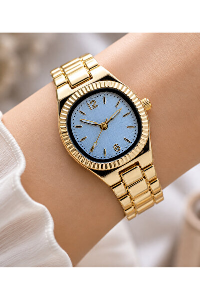 Weluxa Gold Color Vintage Women's Wristwatch with Gift Box