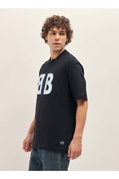The Bear House Men's Black Oversize Graphic Design Crew Neck T-shirtStylish C...