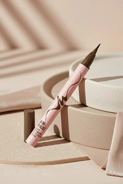 Miniso Lisanslı Minimalist Serisi İnce Uçlu Eyeliner – Uzun Süre Kalıcı ve Ha...