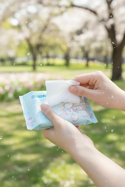 SANRIO Lisanslı Cinnamoroll Hassas Ciltlere Uygun Yumuşak Dokulu Islak Mendil...