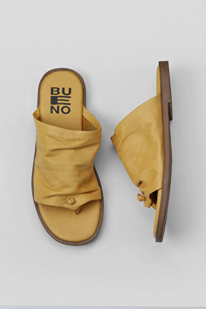 Bueno Shoes Flip-flops de damă din piele galbenă 01wy2003