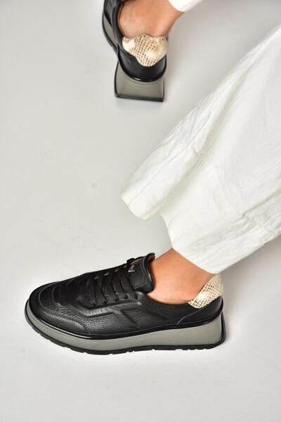 Fox Shoes P555405603 Black Genuine Leather Sneaker Sports Shoes