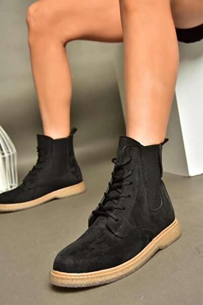 Fox Shoes R374961902 حذاء نسائي كلاسيكي من جلد الغزال الأسود مع جوانب مرنة