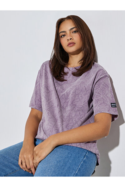 Styli Oversized Longline Acid Wash T-Shirt with Badge Detail