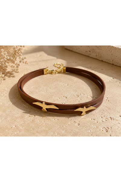 Kutcha Accessories Leather Choker Necklace with Bird Figure – Elegant and Modern Design