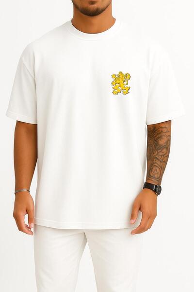 Bahriyeli Collection Oversized Coat of Arms of Bulgaria Lion Unisex T-Shirt w...