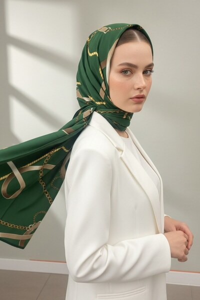Vissona KREP ZİNCİRLİ KEMER DESENLİ ZÜMRÜT YEŞİLİ RENKLİ 75X195 KIRIŞMAZ ŞAL