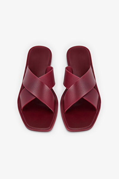 Penti Burgundy Como Slippers