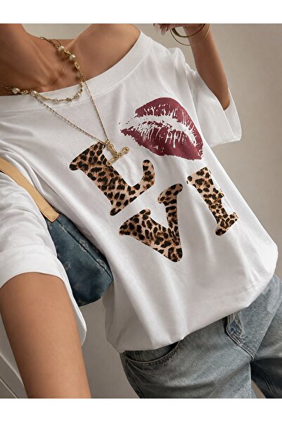chaygoy Kadın Relaxed Fit Beyaz Tişört Leopard Love Ön Baskılı %100 Pamuk