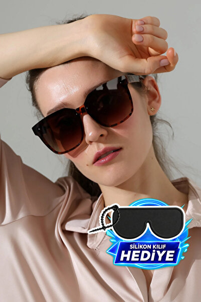 MİLANO KORS Women's Brown Glass Brown Frame Silver Detail Oversized Sunglasses