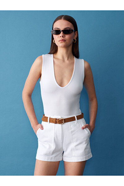 Dilvin 72684 Σορτς με ζώνη-Λευκό