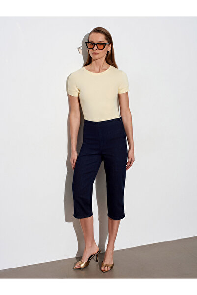 Dilvin 32637 T-Shirt με λαιμόκοψη ποδηλάτου - Ανοιχτό κίτρινο