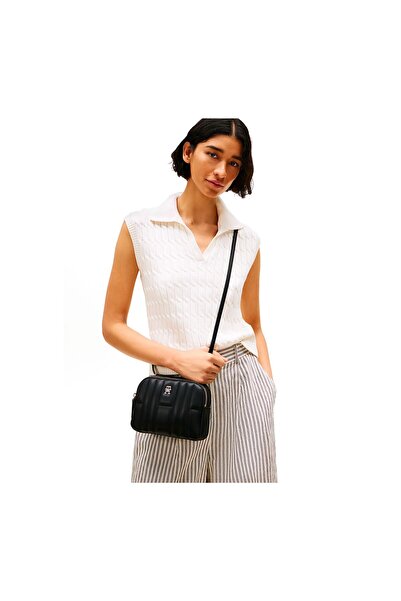 Tommy Hilfiger Feminine Conv Camera Bag Kadın Siyah El Çantası