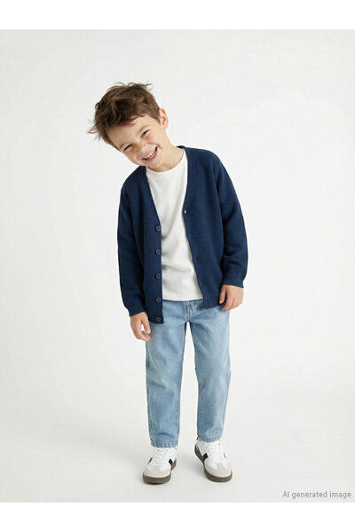 LC Waikiki V-Neck Boys' Knit Cardigan