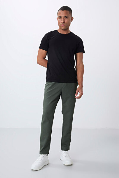 TOMMY LIFE Ανδρική φόρμα με υφή επιφάνειας Khaki Standard Fit - 82155