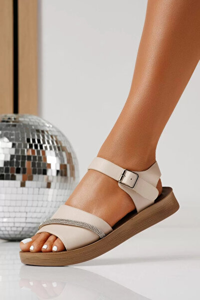 Zaira Γυναικεία μπεζ χαμηλοτάκουνα σανδάλια από οικολογικό δέρμα Λιόρα # 2512...