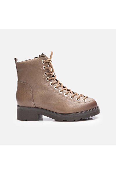 UrbanShoes Women's casual boots made of Genuine Leather, Leofex – 348 Taupe Box