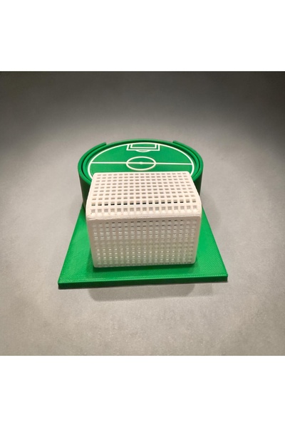 NozzleWorks Futbol Sahası Temalı Bardak Altlığı – 3D Baskı Mini Kale Detaylı Dekoratif Coaster