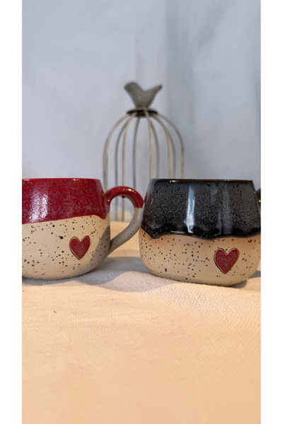 2’li El Yapımı Seramik Kupa Seti – Kalp Detaylı, Stoneware, Çift Fırın, Bulaşık Makinesi Uyumlu