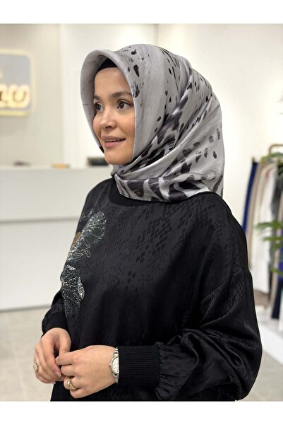 Aker Leopar Desen 2026 %100 Saf İpek Sura Eşarp