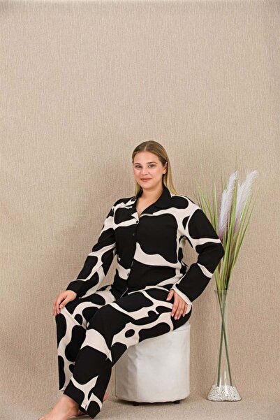 Aria's Closet Arias Closet Large Size Black and White Patterned Buttoned Long...